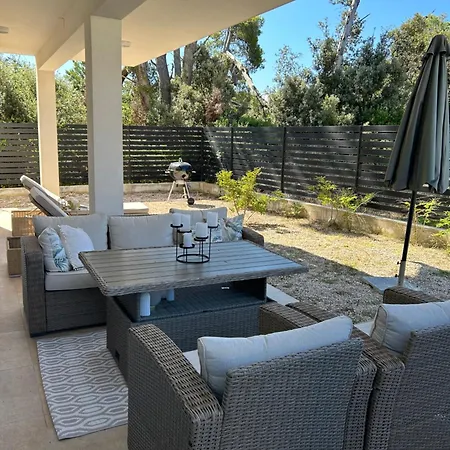 Apartment M Petrcane